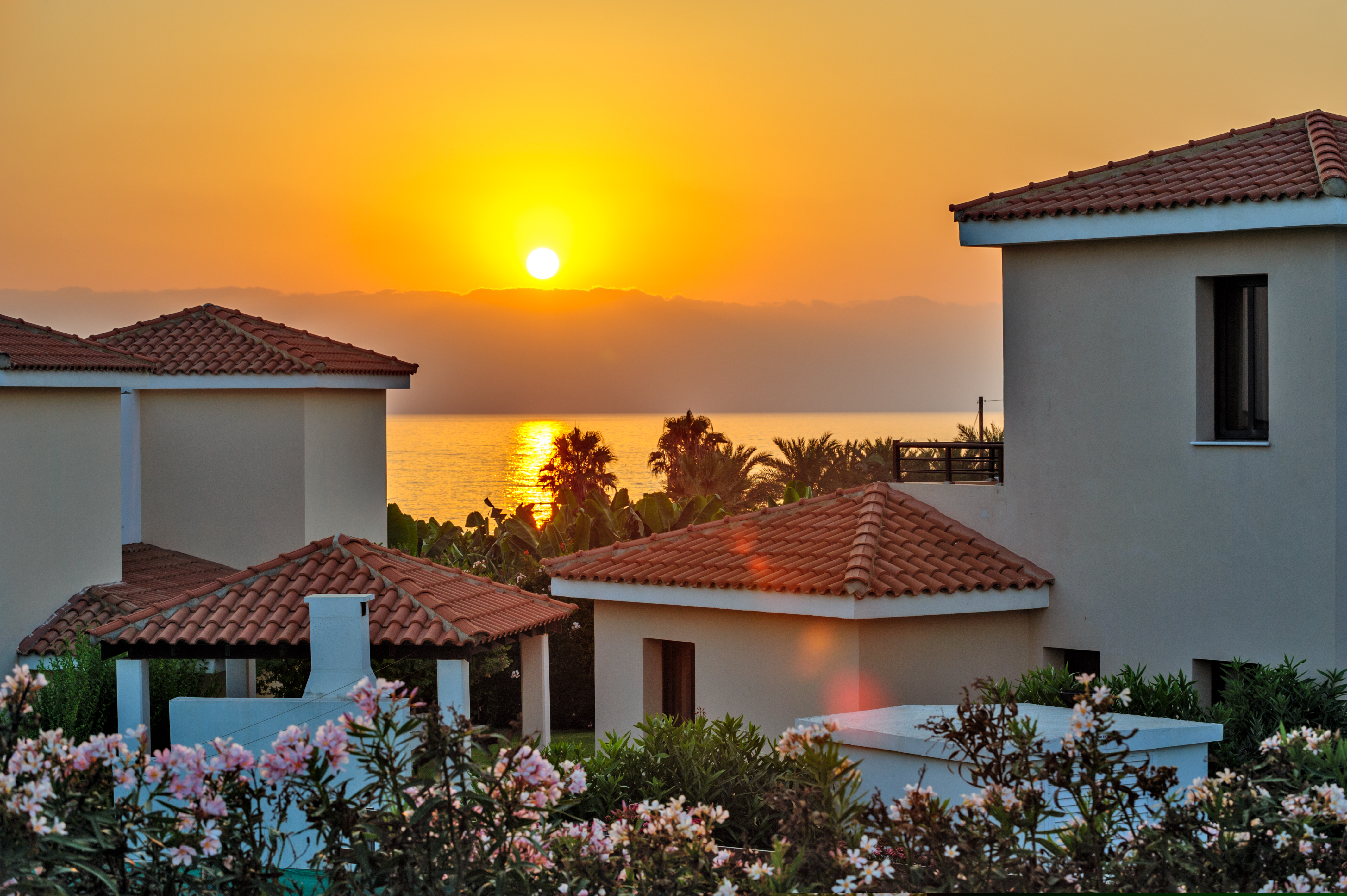 Rent vs Sell: Navigating the Property Market in 2025